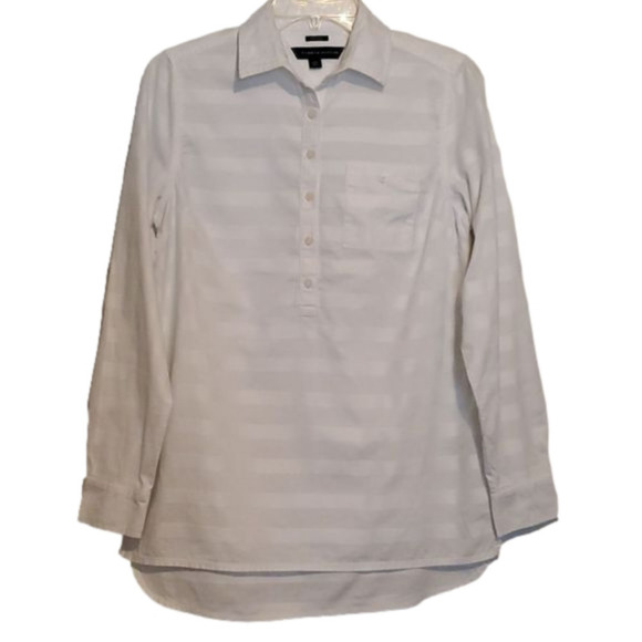 Tommy Hilfiger Women's XS Boyfriend Style Button Down Shirt - Picture 1 of 12